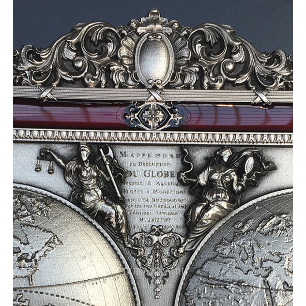 Панно «Карта Мира»